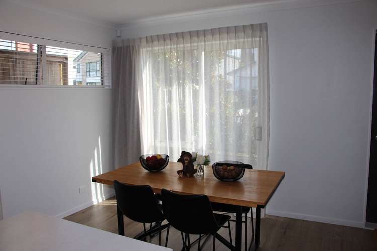 29 Ambar Ridge Avenue Massey_6