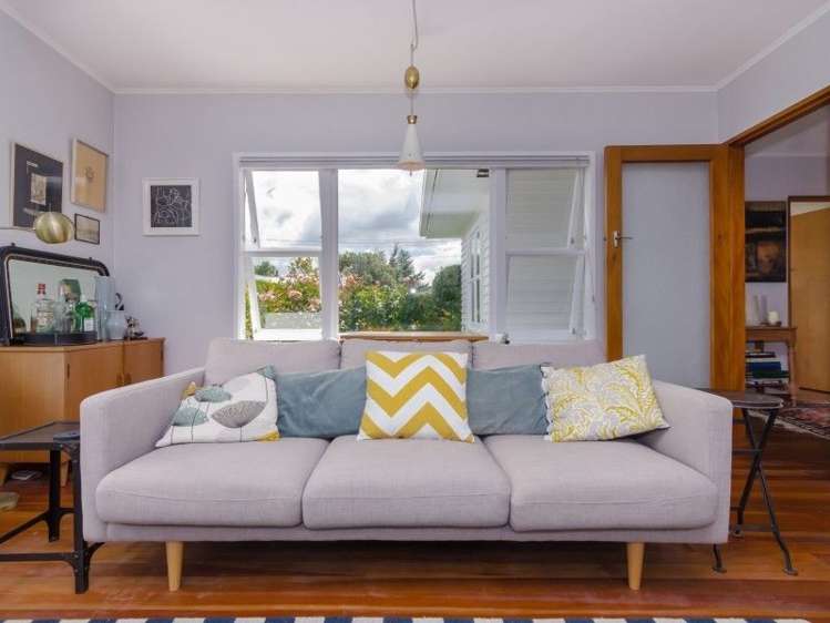 8 Seddon Street Carterton_4