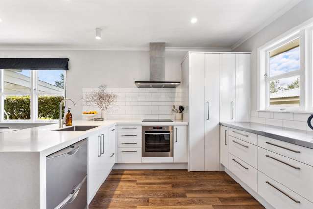 111 Nottingley Road Frimley_1