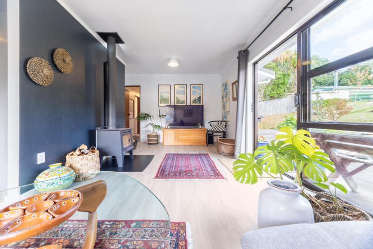 13 Forest Road Raumati South_7