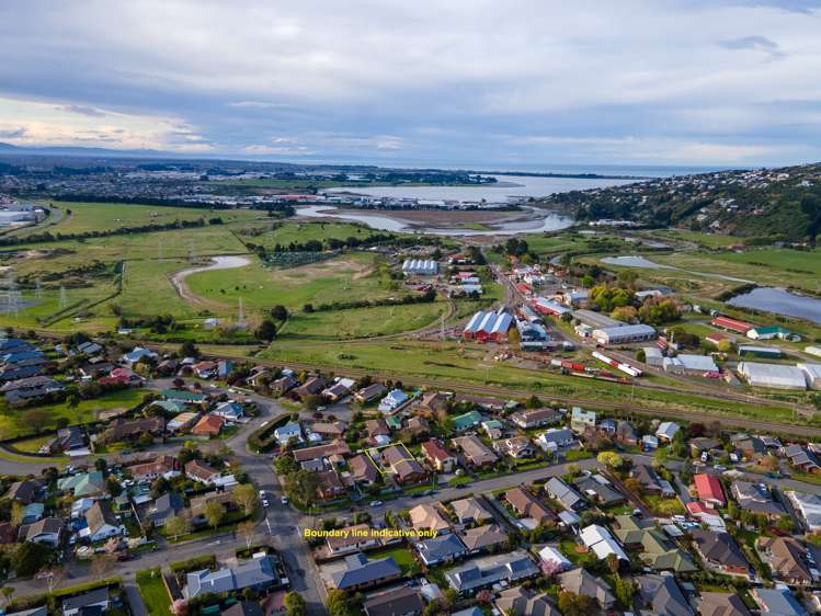 32b Laing Crescent Heathcote Valley_15