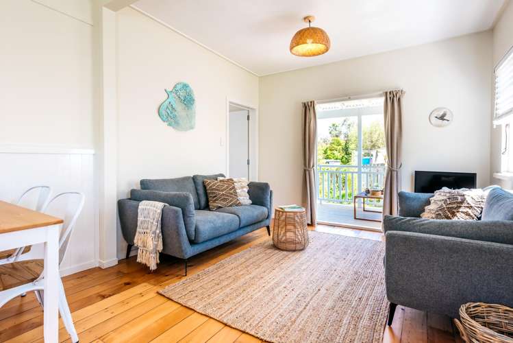 24 Hamilton Road Surfdale_3