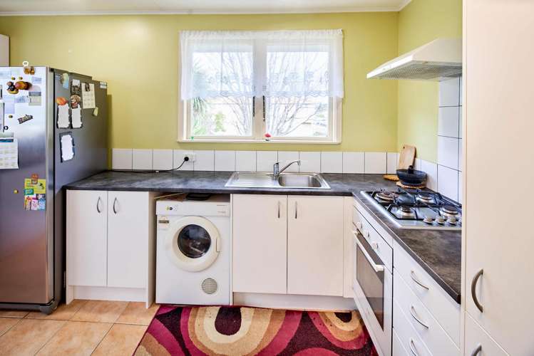 15 Kalingo Street Waitangirua_8