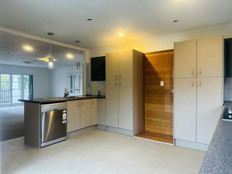 184 Nile Road Forrest Hill_2