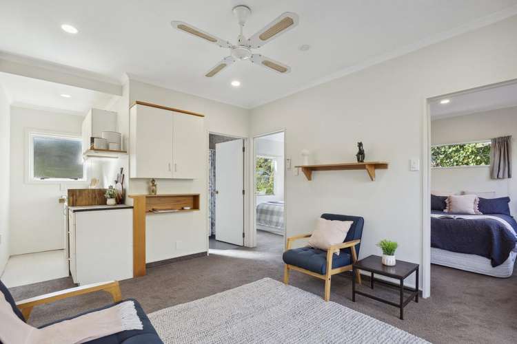 37 Birchfield Avenue North East Valley_13