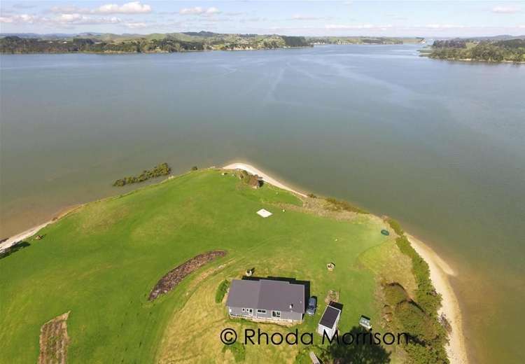 296 Metcalfe Road Matakohe_48