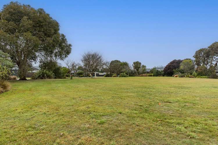 5b Norton Place Woodend_9