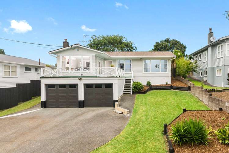 132 Tiroroa Avenue Te Atatu South_0