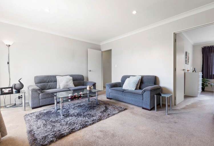 2 Bellshill Close Wattle Downs_6