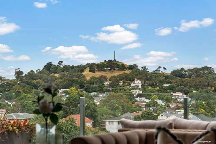 21a Bingley Avenue Epsom_14