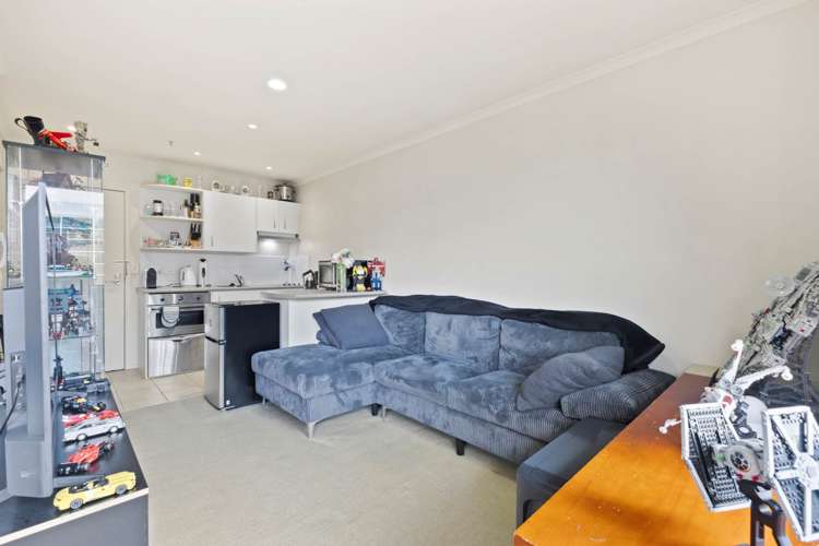 6H/18 Ronwood Avenue Manukau_5
