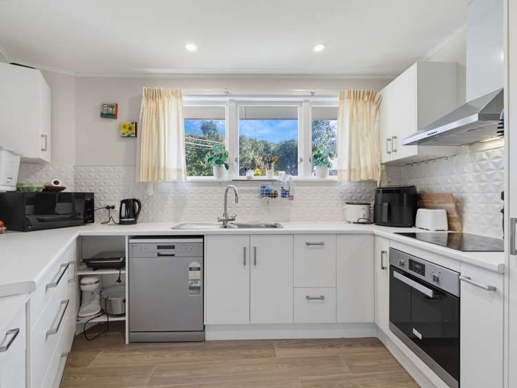 126 Douglas Street_2