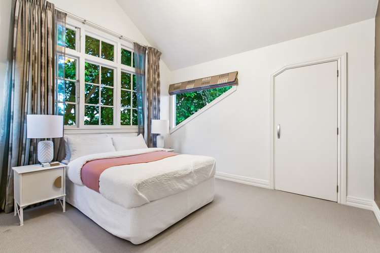 1 Alma Street Northcote Point_10