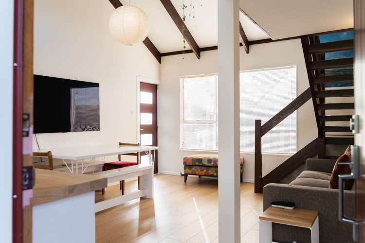 1/6 Dudley Place Maori Hill_16