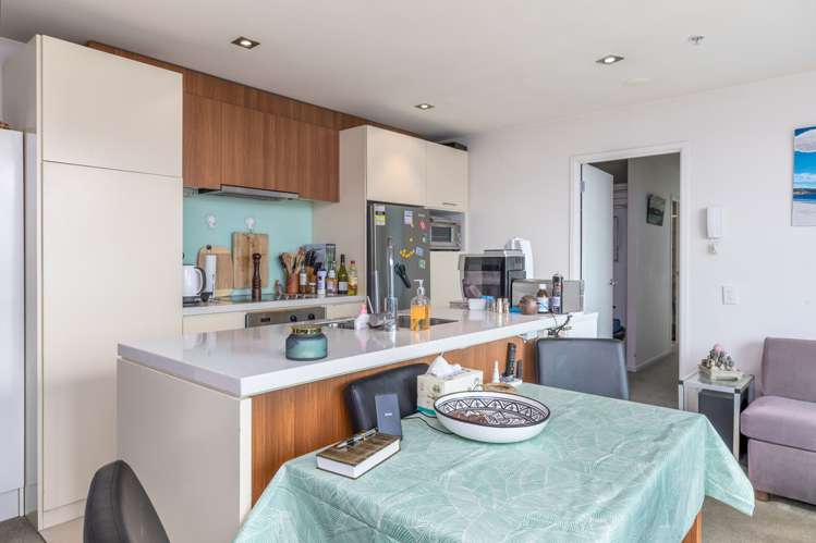 325/8 Dockside Lane Auckland Central_9