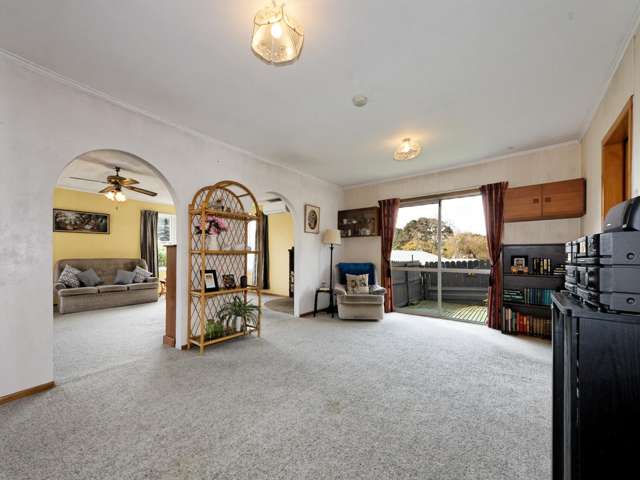 48 Lowtherhurst Road Massey_4