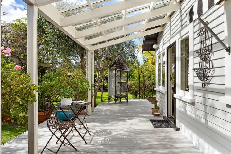 90 Iranui Road Inner Kaiti_2