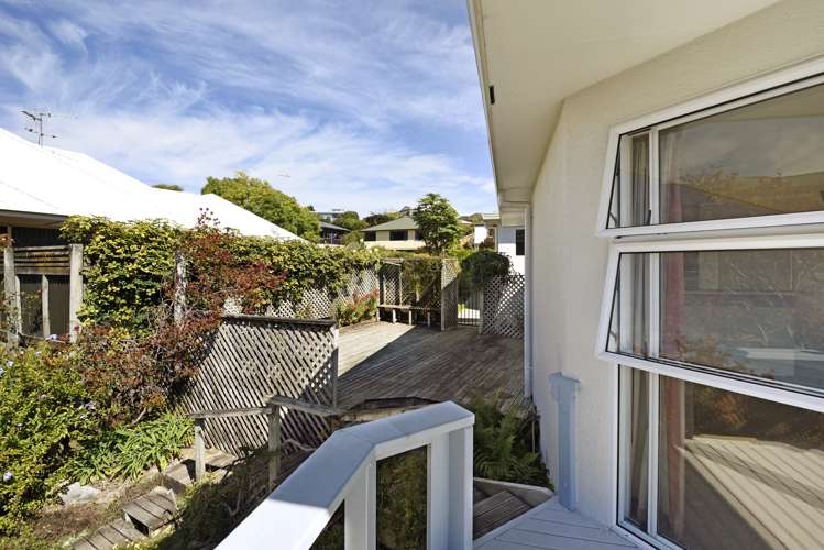 32 Washbourn Drive Richmond_7