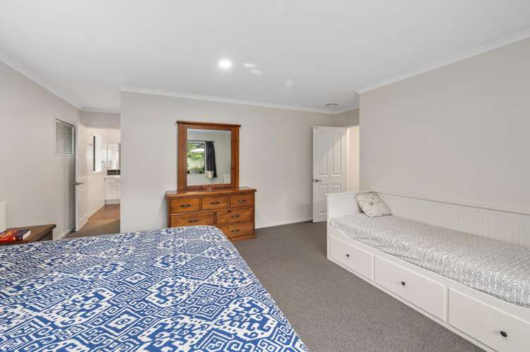 9 Ascot Vale Tikitere_11