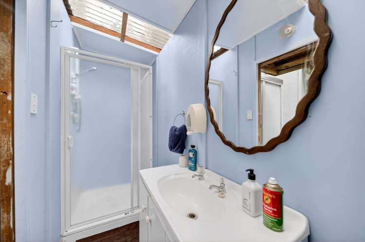 5528 Masterton Castlepoint Road Castlepoint_26