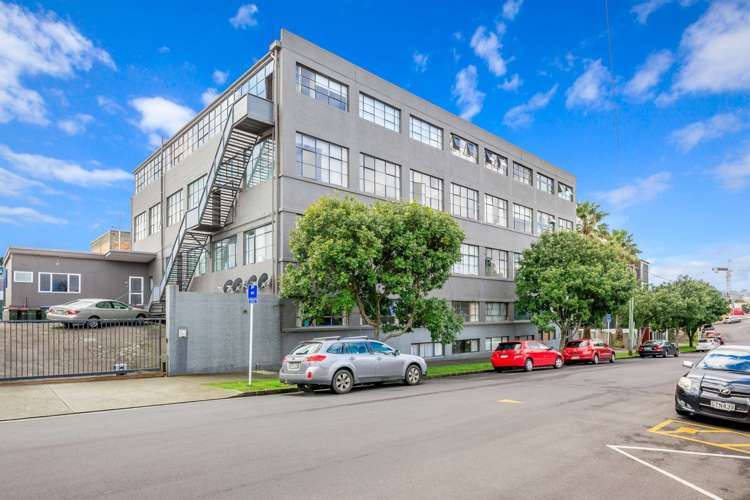 9/3 Akiraho Street Mount Eden_1