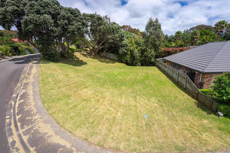 7 Fairway Oaks Drive Waikanae Beach_8