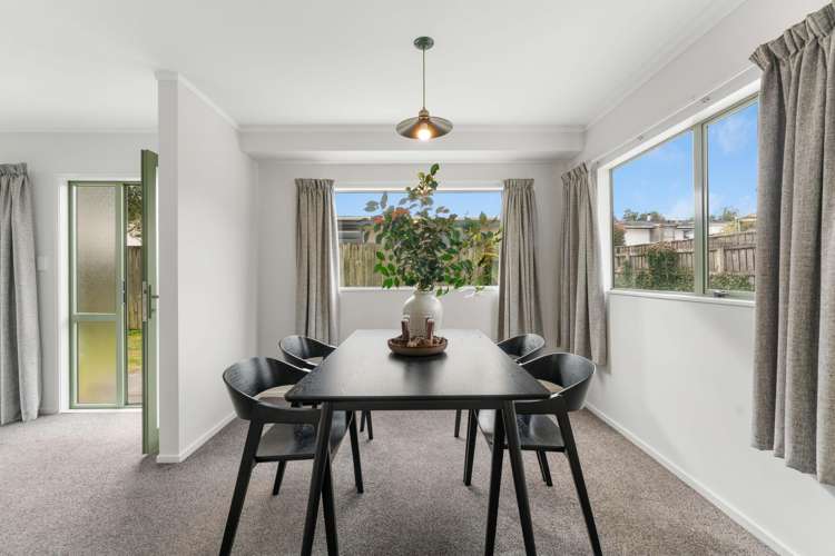 9B Ingle Avenue Waipahihi_6