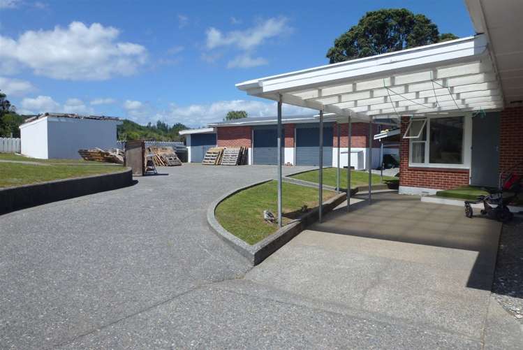 339 Main South Road Paroa_14