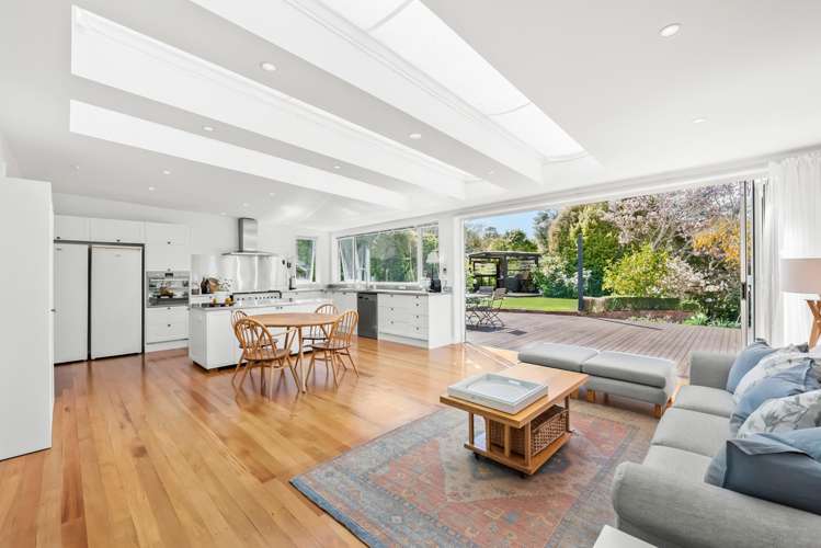 48 Gurney Road Kelson_7