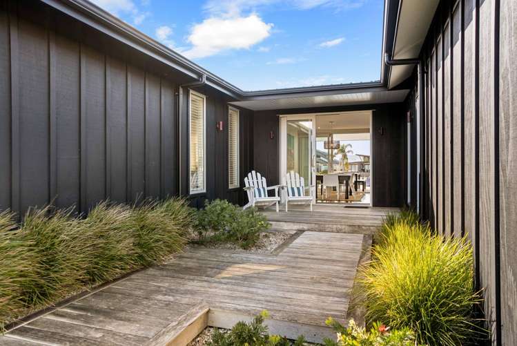 150 Waterways Parade Pauanui_5