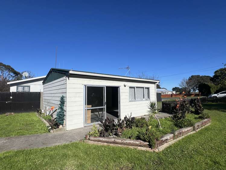 19 Vera Street Marton_13