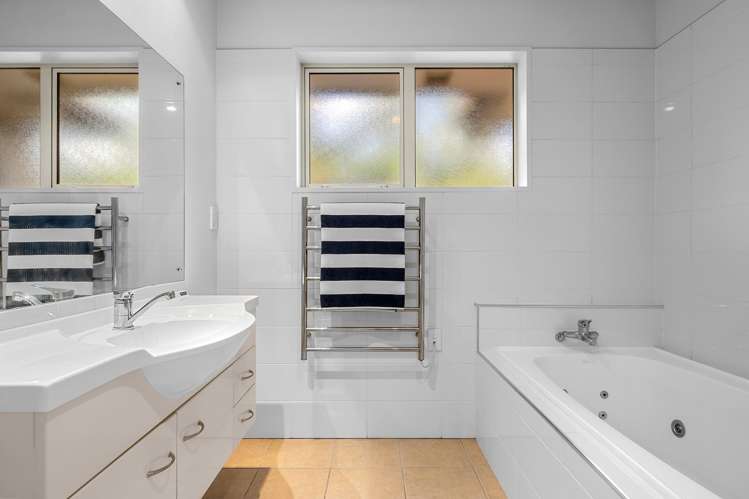 32 Panckhurst Drive Woodend_13