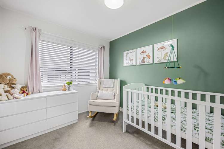 2/69 Trias Road Totara Vale_12