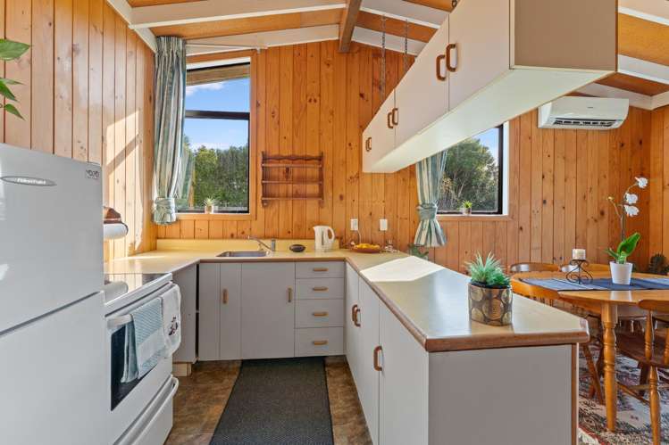 17 Te Rauparaha Street Otaki_2