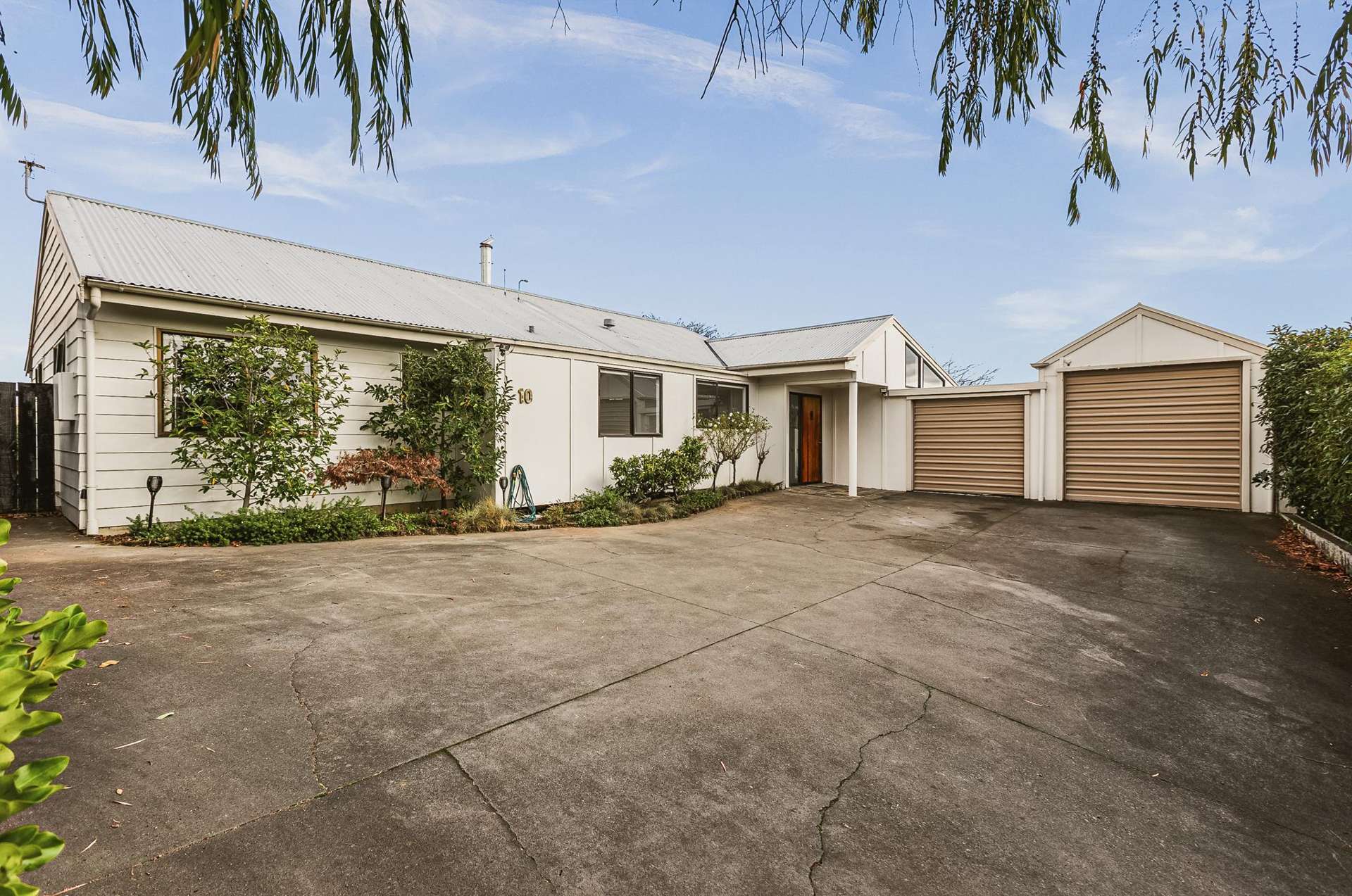 10 Busby Hill Havelock North_0