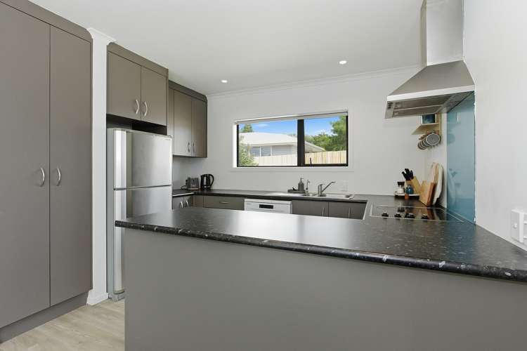 827 Tauhei Road Tauhei_1