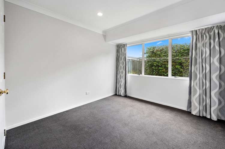 17 Lynwood Place Owhata_10