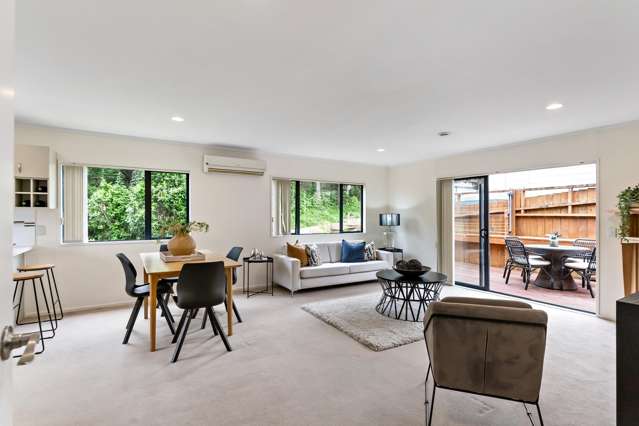 2/894 East Coast Road Northcross_3