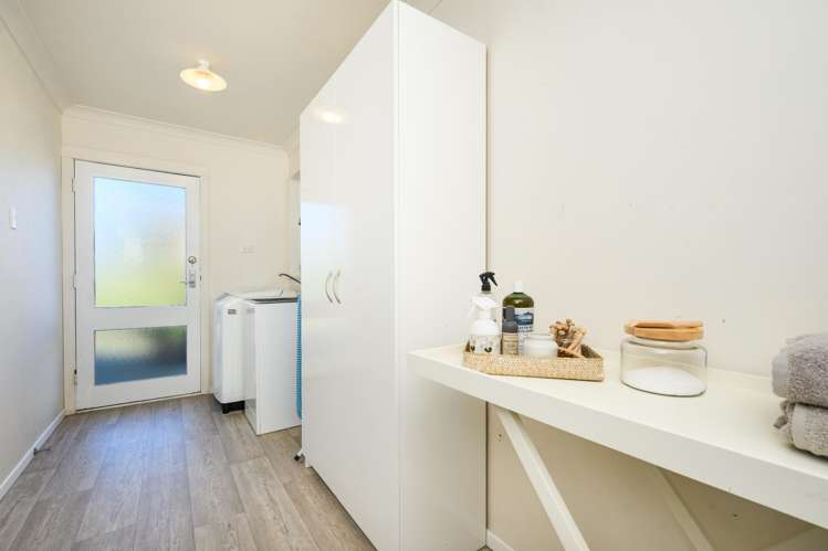 21 Queen Street Feilding_19