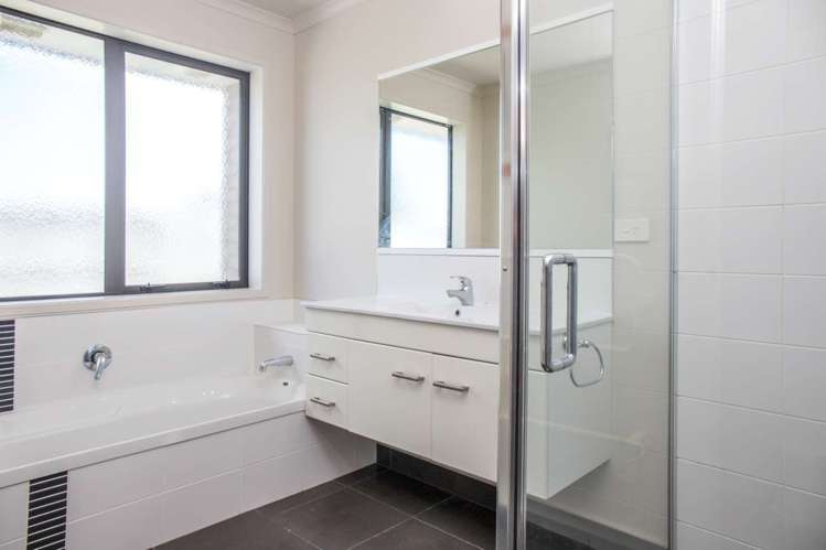 1 Sando Way One Tree Point_19