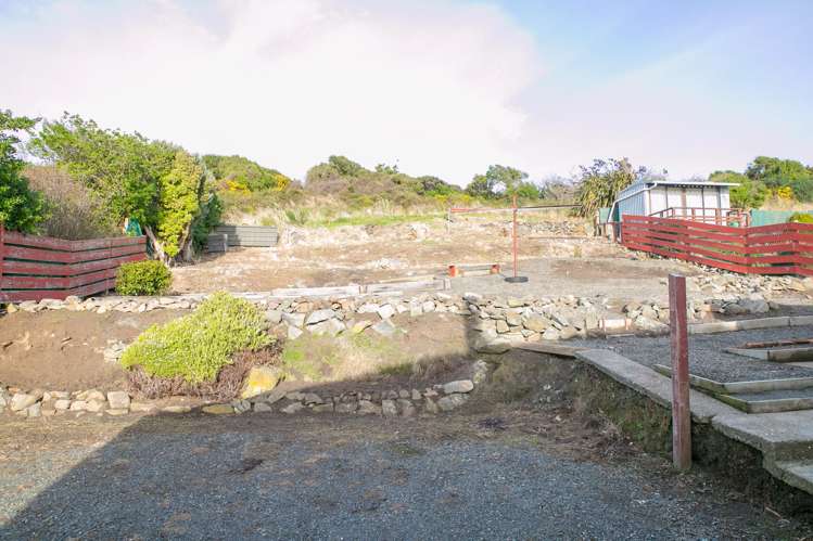 200 Lagan Street Bluff_17
