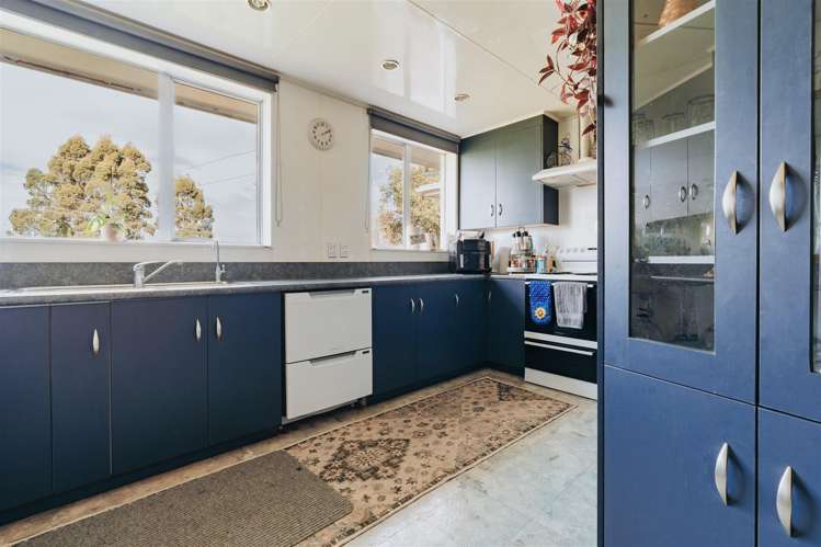 136 Coe Road Lovells Flat_36