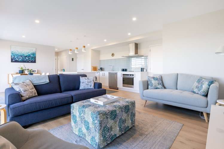 24 Eagleview Rise Welcome Bay_19