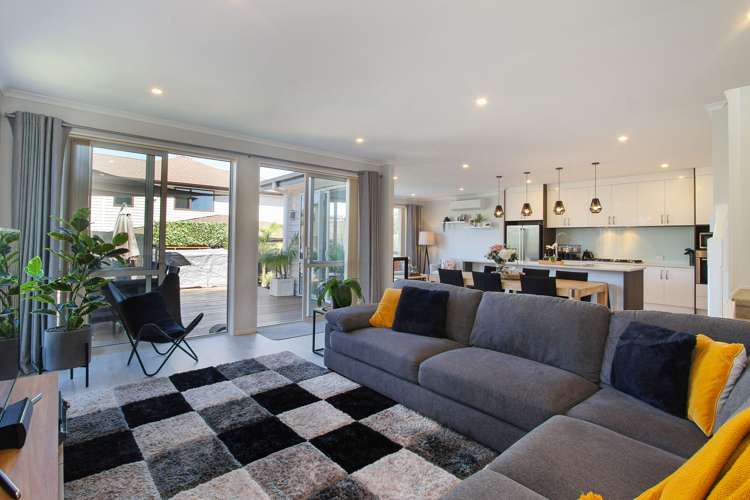 12 Parkview Drive Gulf Harbour_19