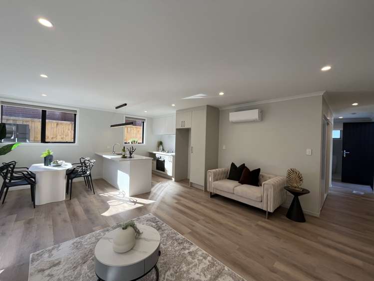 23 Scenic Rise Rototuna North_13