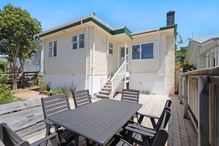 94 Nottingham Street Karori_17