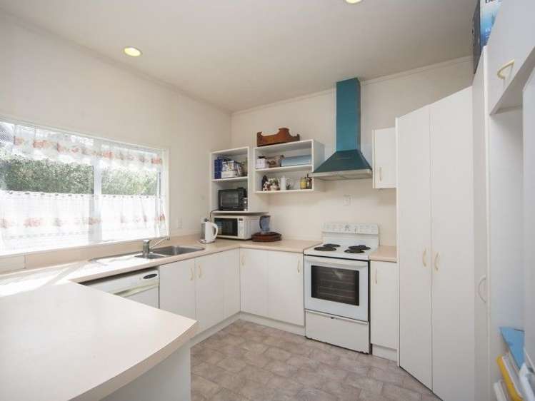 2/59 Jaemont Avenue Te Atatu South_0