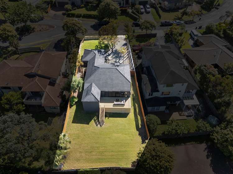 20 Baulcomb Parade Windsor Park_4