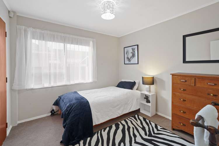 2 Voss Street Shirley_9