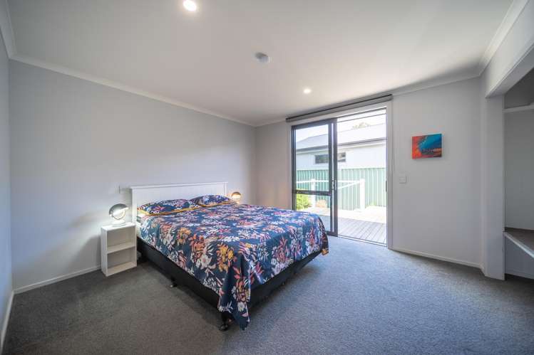 25 Motu-Au Close Manapouri_11